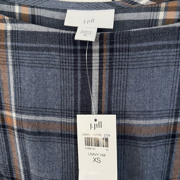 NWT JJill top - Picture 2 of 3